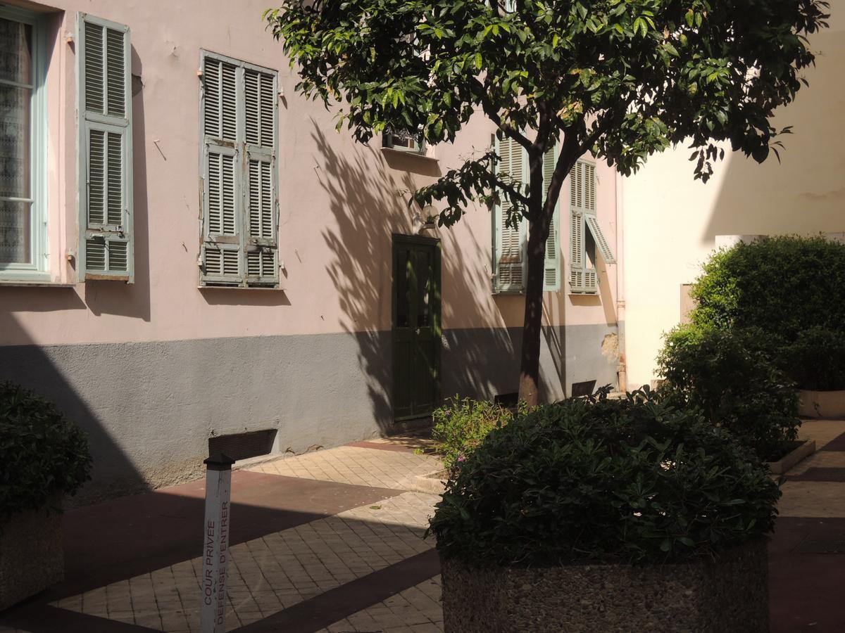 Le Coin Du Marche Apartamento Nice Exterior foto