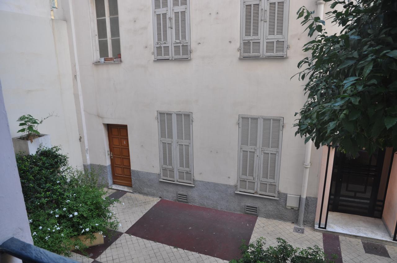 Le Coin Du Marche Apartamento Nice Exterior foto